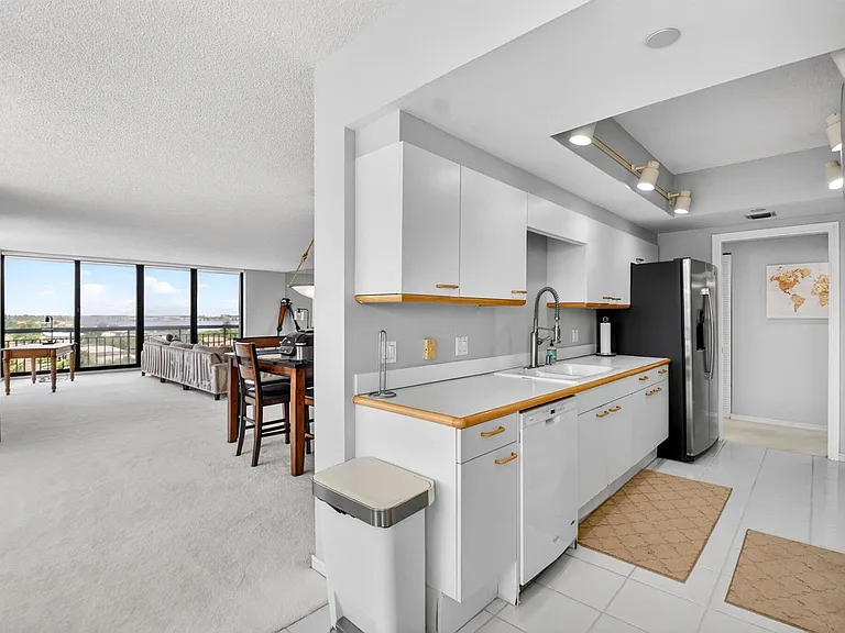 4100 N Ocean Dr #604 — Photo 18