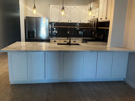 5th image of 17470 W Mesquite Dr
