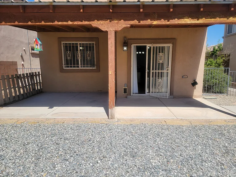 2202 Margarita Dr SE — Photo 38