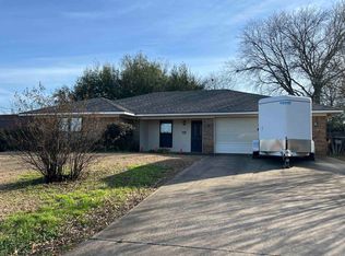 1822 Shenandoah Ct N, Longview, TX 75605