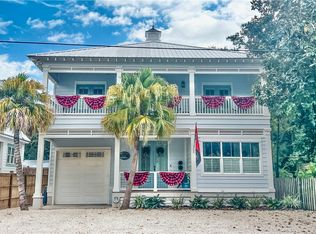 1040 Demere Rd, Saint Simons Island, GA 31522