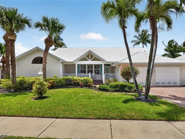 12593 Coconut Creek Ct, Fort Myers, FL 33908