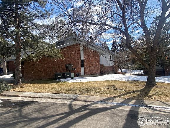 3rd image of 2611 S Wadsworth Cir #3