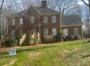 924 Ashley Glen Dr, Winston Salem, NC 27104