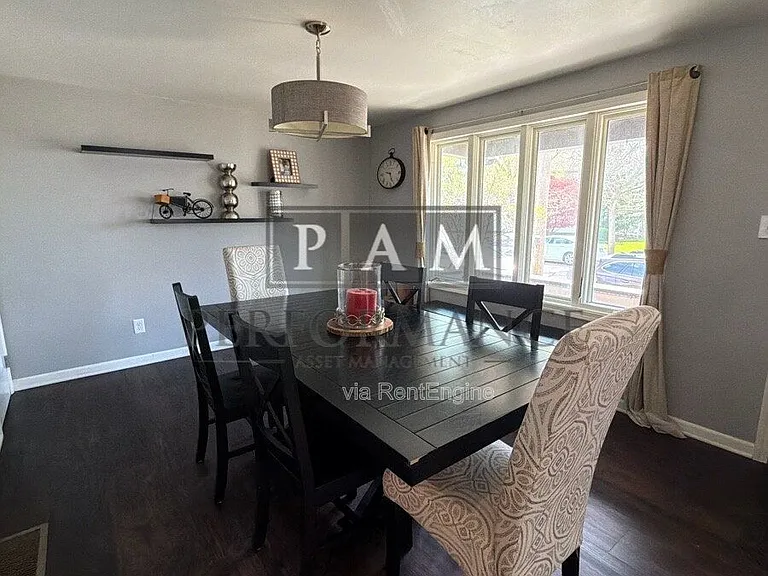 4730 5th Ave — Photo 9