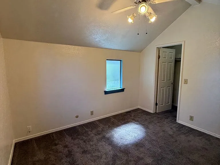 8121 1/2 El Rancho Dr — Photo 22