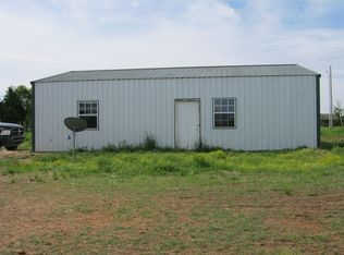 670 N Main St, Coal Hill, AR 72832