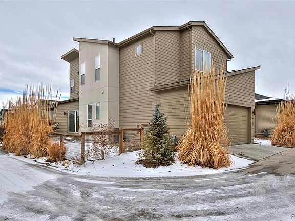3rd image of 6720 Fern Dr