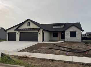 1618 Fox Glove STREET, Holmen, WI 54636