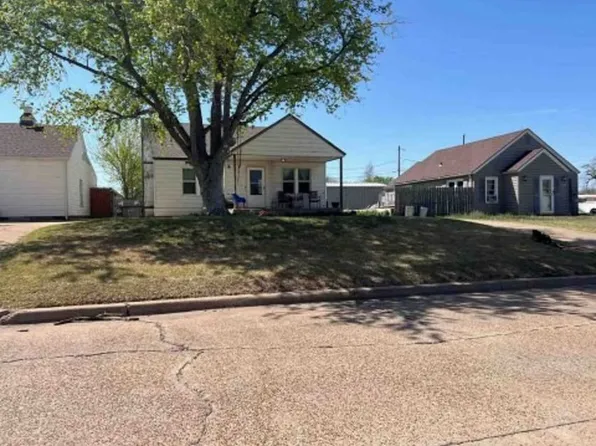 219 Texas St, Woodward, OK 73801