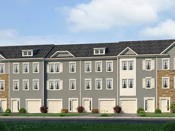 16 Naples Ln, Mount Laurel, NJ 08054