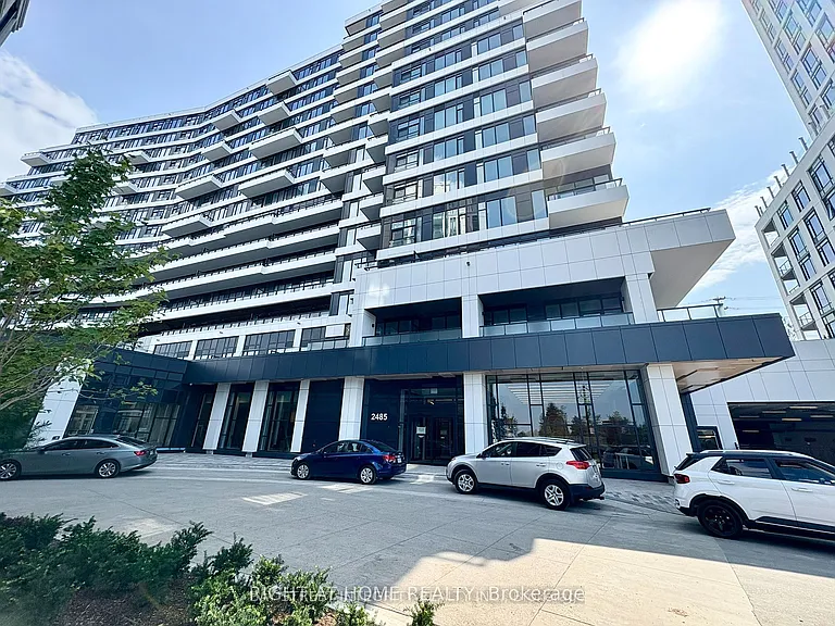 2485 Eglinton Ave W #1401 — Photo 3