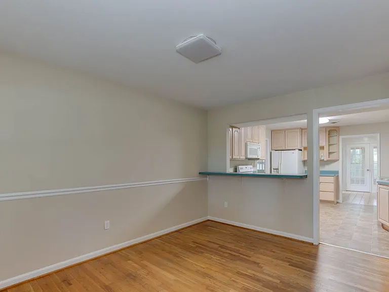 318 Powhatan Dr — Photo 24