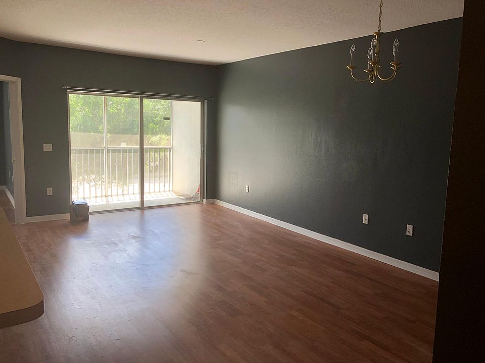 1st image of 6412 Hollydale Pl Unit 202