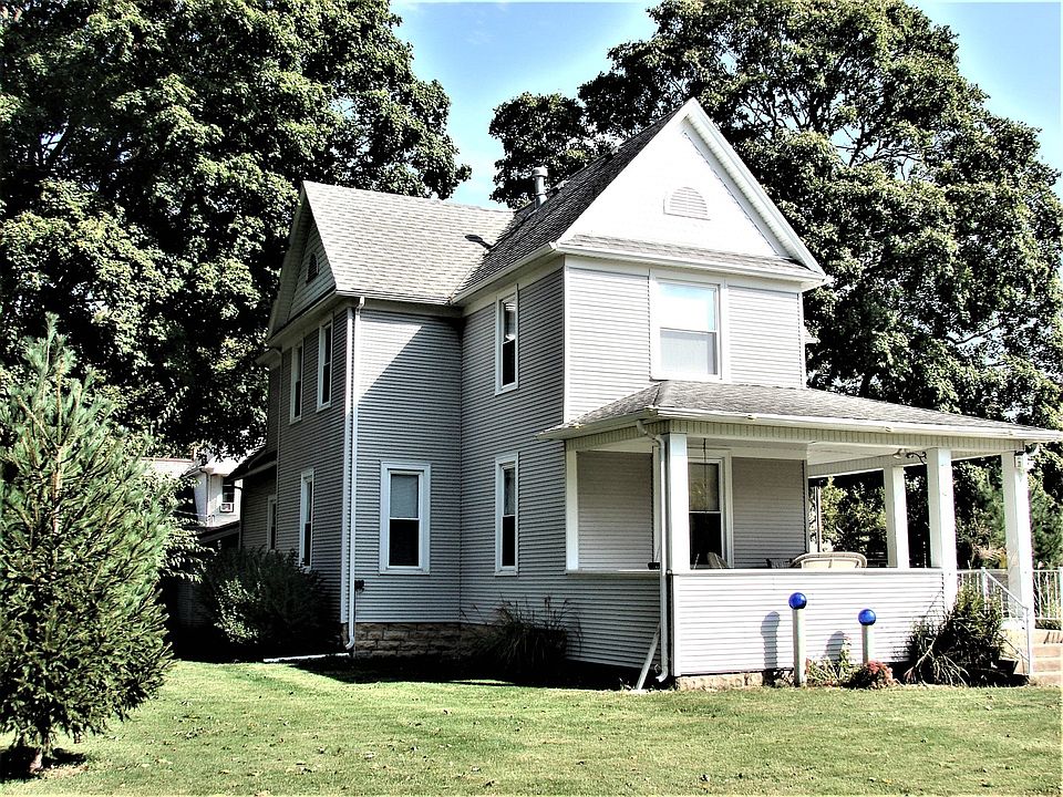 313 W Chebanse Ave, Chebanse, IL 60922 Zillow