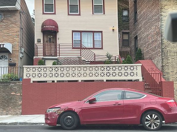 328 Liberty Ave