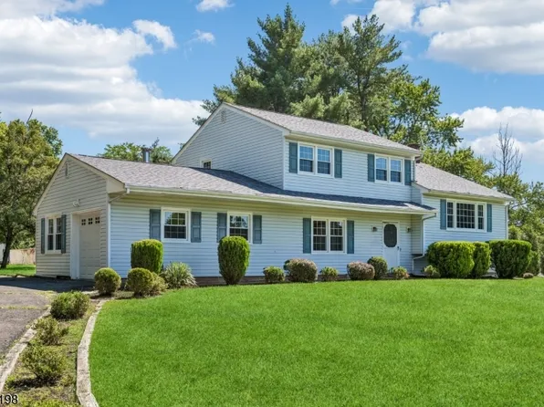 672 Thruway Dr, Bridgewater Twp., NJ 08807