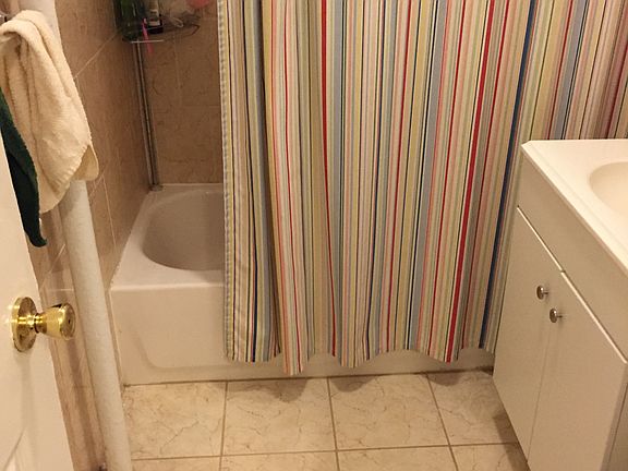 2nd image of 4112 41st St APT 2F