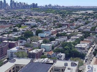 210-212 Bergen Ave, Jersey City, NJ 07305