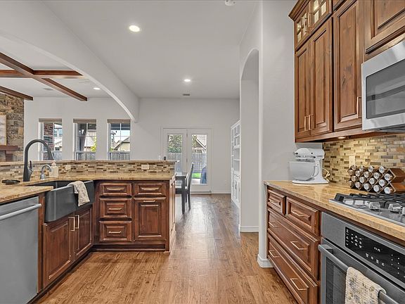 3rd image of 18621 E 43rd Pl