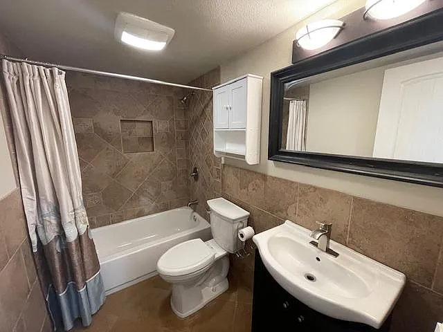 19 Terrace Cir — Photo 10
