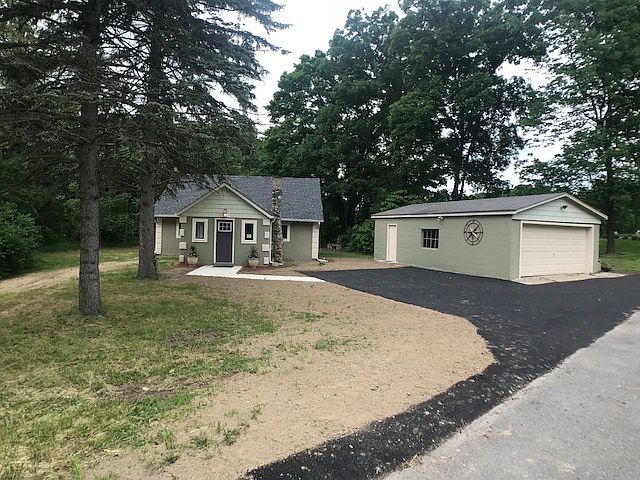 1st image of 11 Lounsberry Hollow Rd