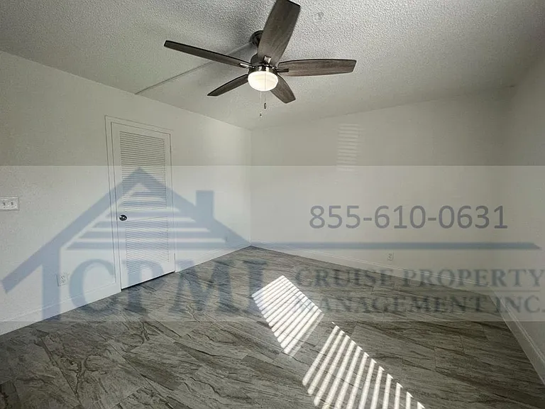 Colonial Village - 7550 Stirling Rd — Photo 30