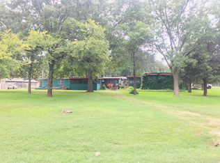 8461 Homestead Rd, Kingston, OK 73439
