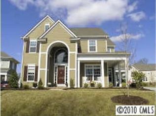 1129 Sapona River Ln, Waxhaw, NC 28173
