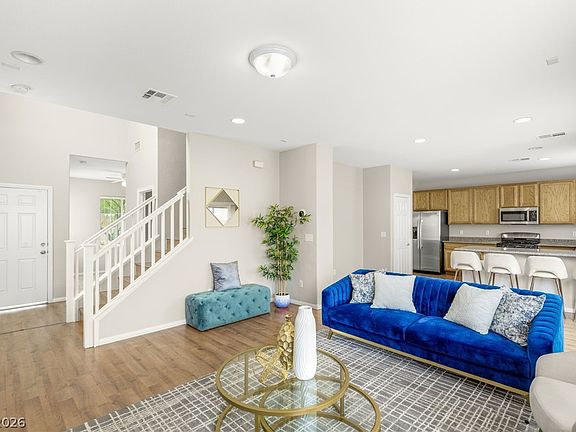 3rd image of 9020 Fathers Pride Ave
