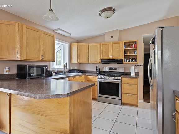 2nd image of W772 W Douglas AVENUE