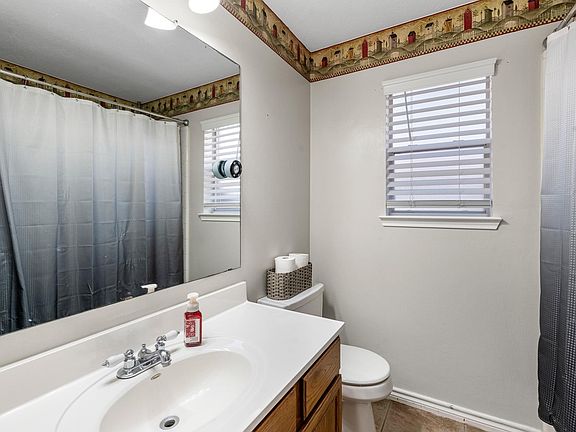 3rd image of 313 Trail Ride Rd