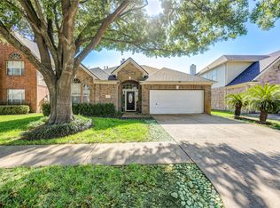 19631 Oakwood Falls Trl, Houston, TX 77084