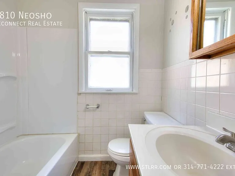 3810 Neosho St — Photo 25