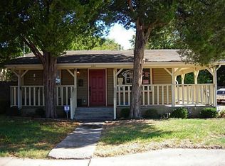 226 W Daniel St, Duncanville, TX 75116