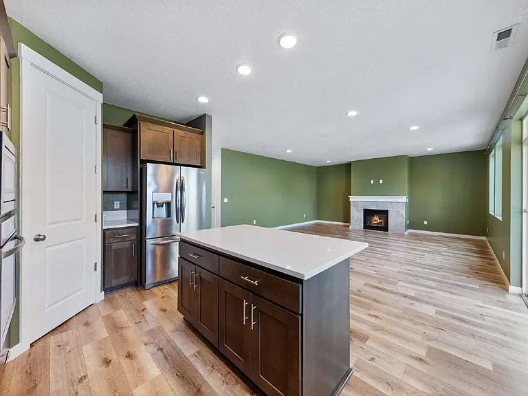 1722 N Kalapuya Pl — Photo 22
