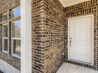 605 W South St #211, Leander, TX 78641
