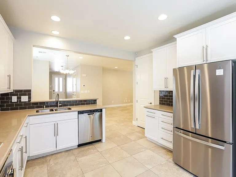 6485 Cape Canyon Ct — Photo 9
