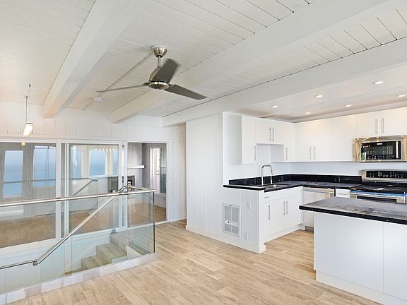 3rd image of 11908 Beach Club Way