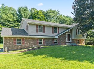 260 Tudor Cir, Lincoln University, PA 19352