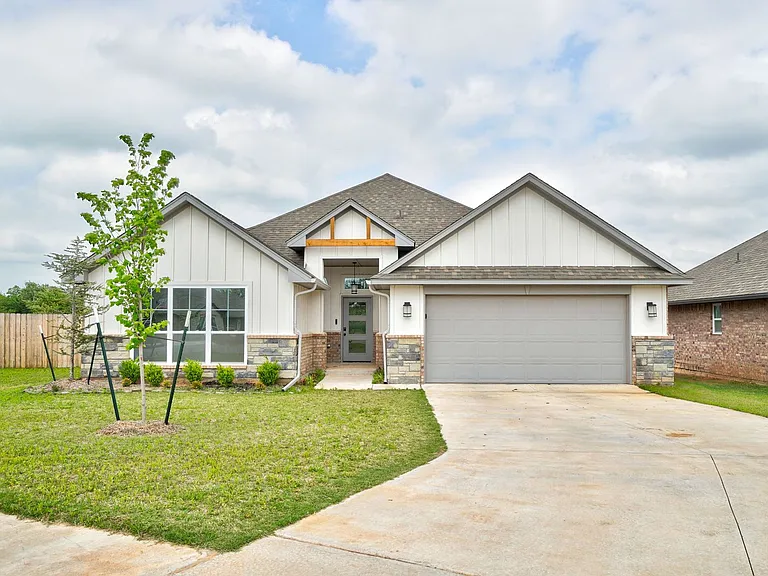 19804 Canning Ct — Photo 1