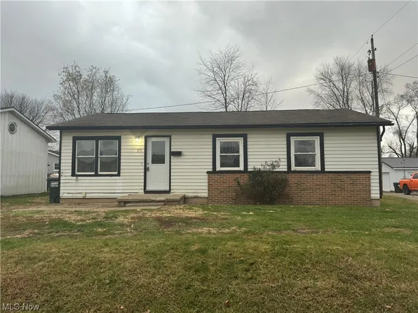 317 S King St, West Lafayette, OH 43845