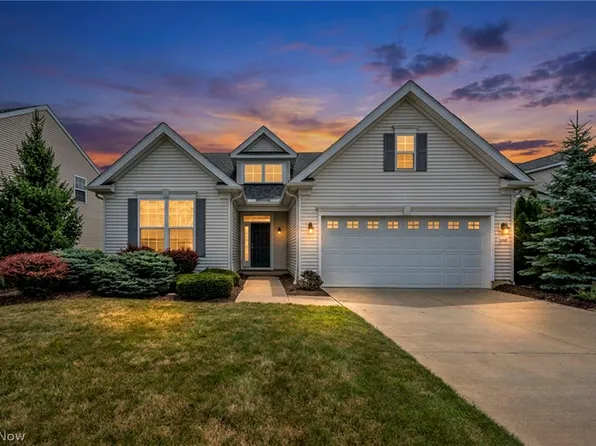 33243 Waterview Ct, Avon Lake, OH 44012