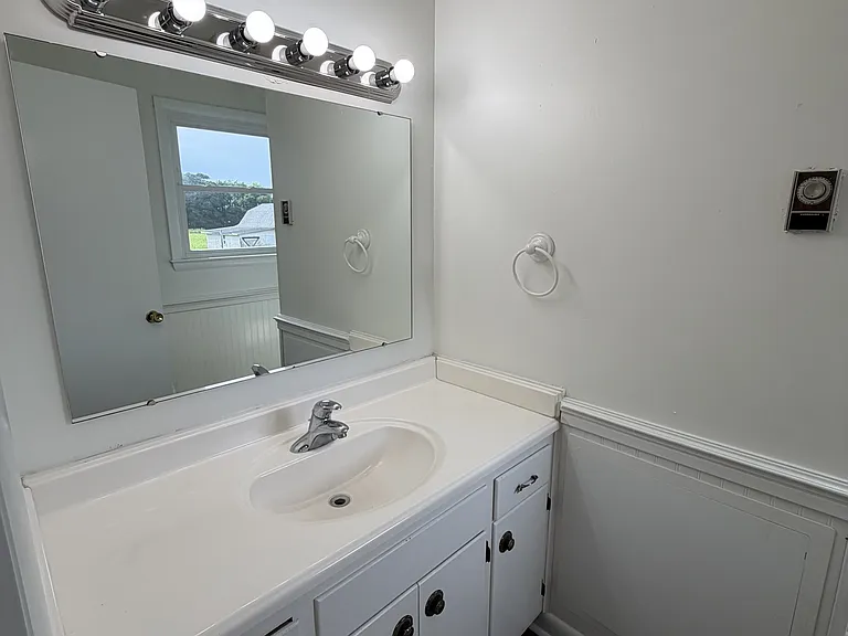 4810 Washington St — Photo 15