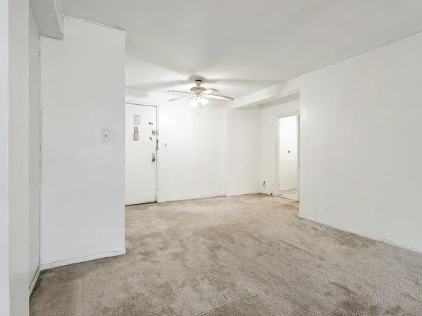 66-10 Thornton Place image 11 of 23