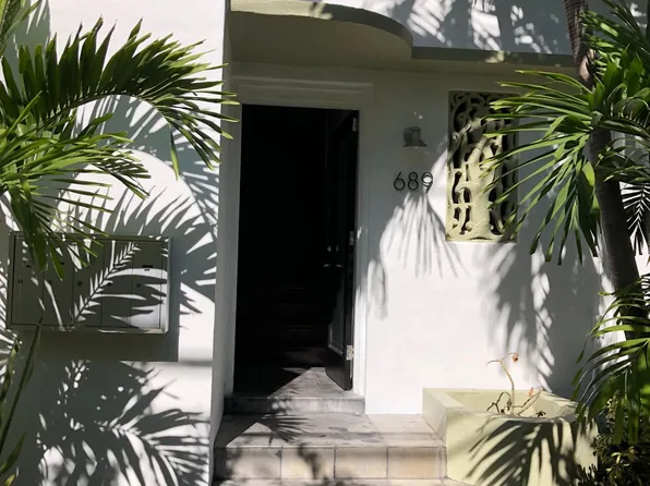 689 NE 61st St APT 3, Miami, FL 33137