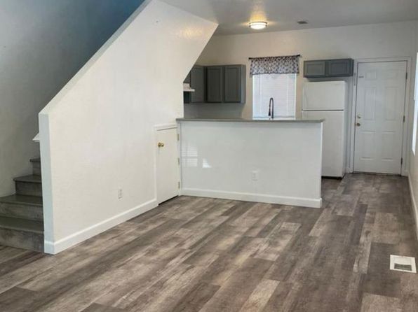 reno-nevada-66464207 picture