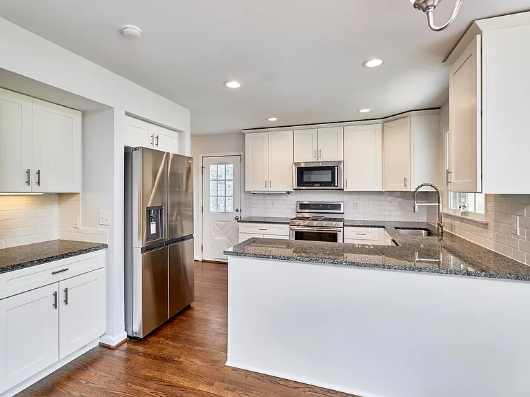 668 Stablestone Dr — Photo 19