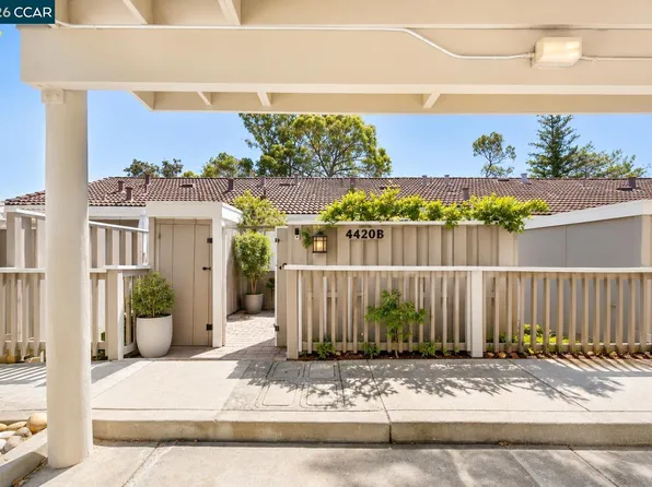 4420 Eagle Peak Rd APT B, Concord, CA 94521