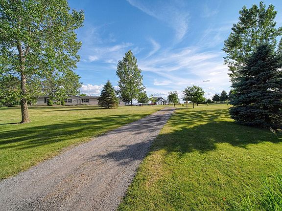 4th image of 13465 Horning Rd